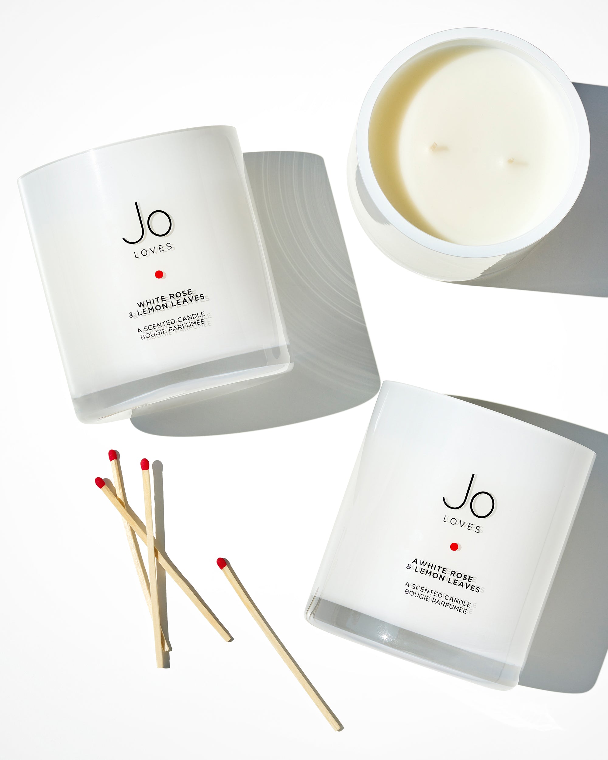 White Rose & Lemon Leaves Deluxe Home Candle (420g)