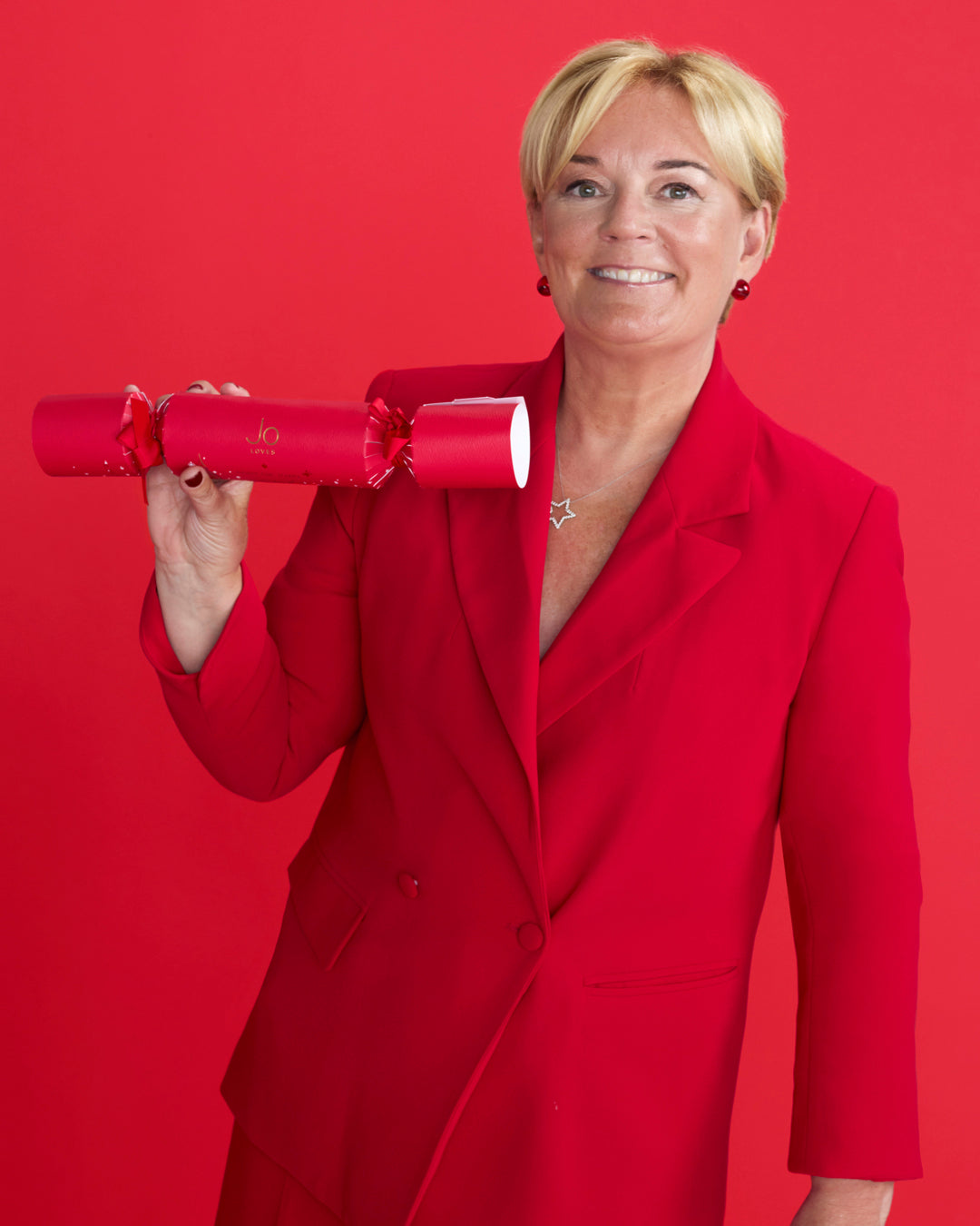 Paint the Town Red A Fragrance Paintbrush Cracker (7ml)