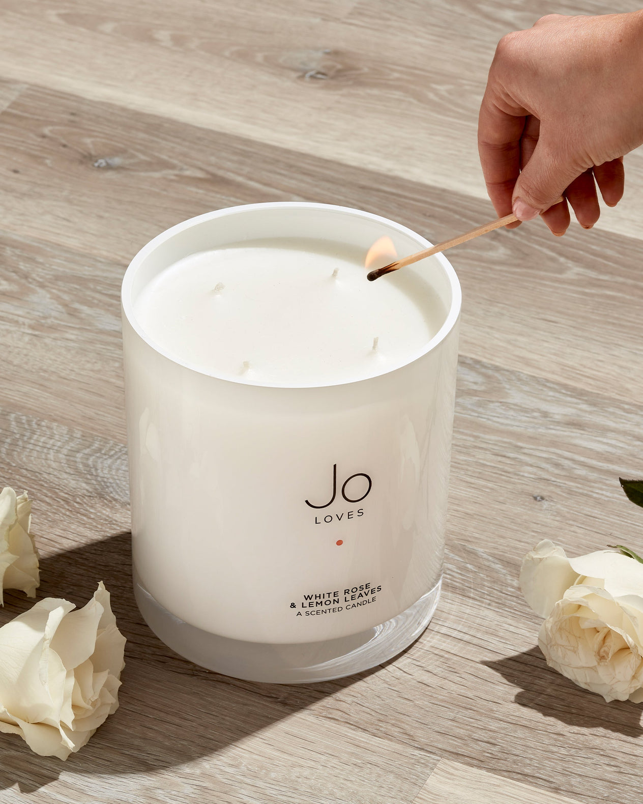 White Rose & Lemon Leaves Luxury Candle (2200g)